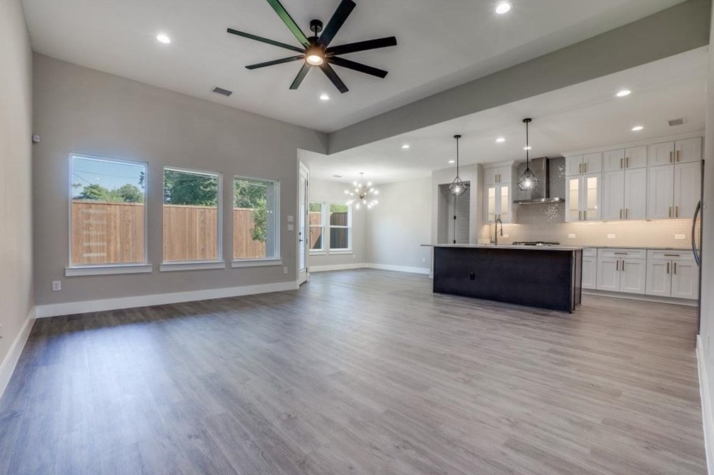 8231 Forest Ln, Dallas, TX 75243