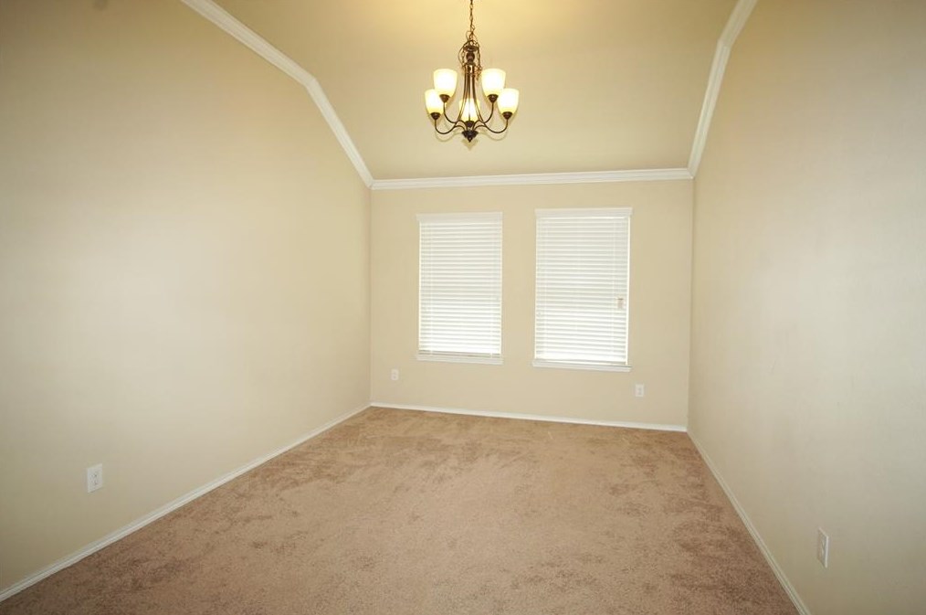 374 Coral Vine Ln, Burleson, TX 76028
