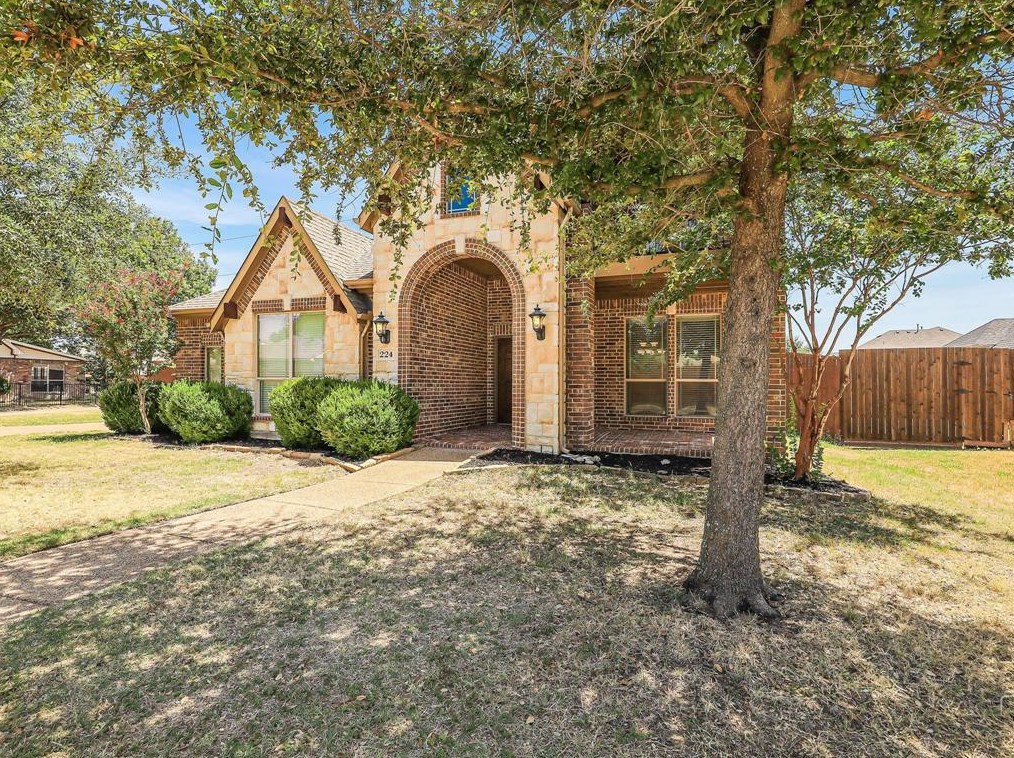 224 Crown Colony Dr, Prosper, TX 75078
