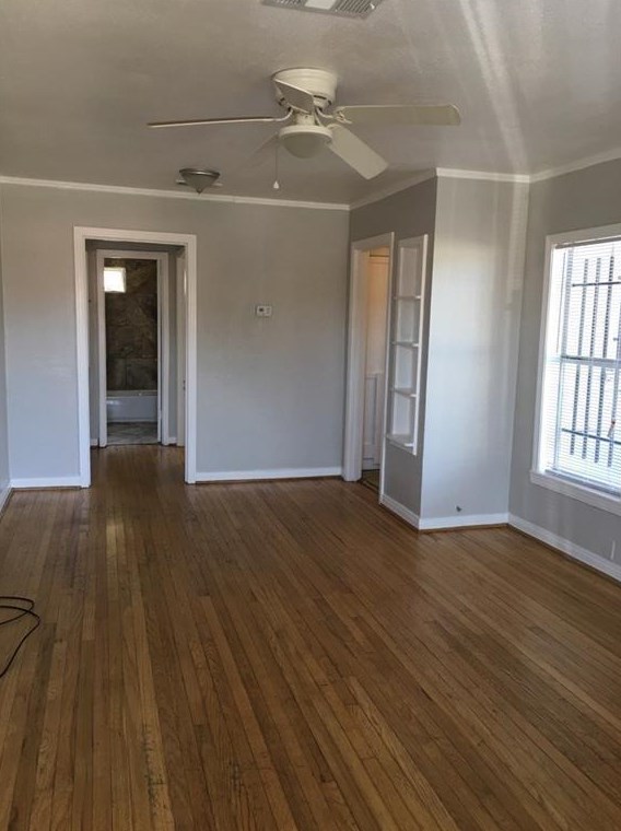 3722 Mount Ranier St, Dallas, TX 75211-3069
