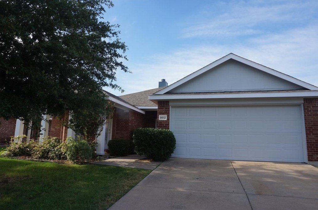 9812 Nixon Dr, McKinney, TX 75070