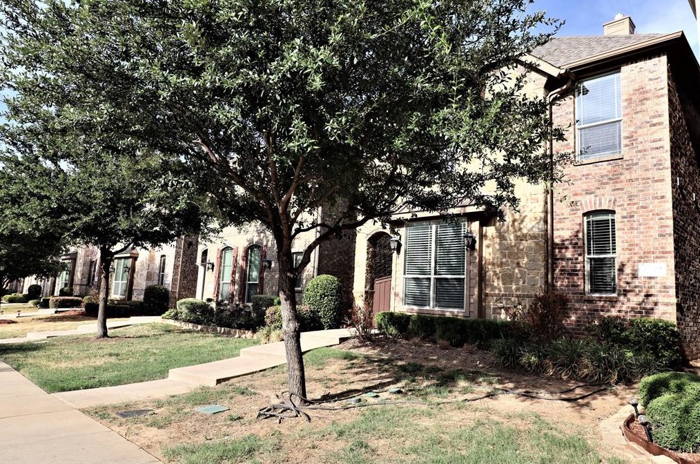 2467 Embleton Dr, Lewisville, TX 75067