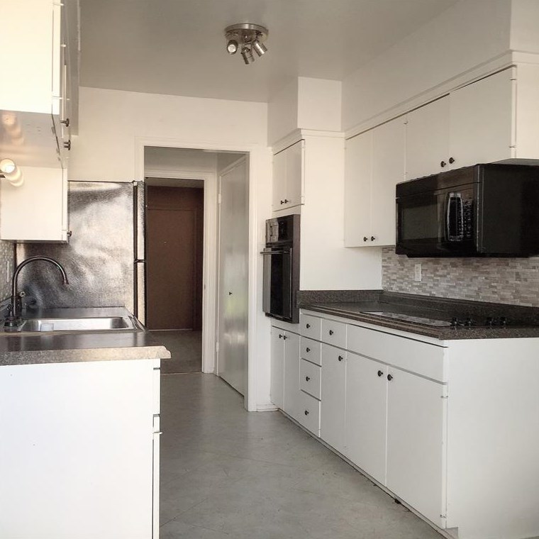 11110 Valleydale Dr Apt B, Dallas, TX