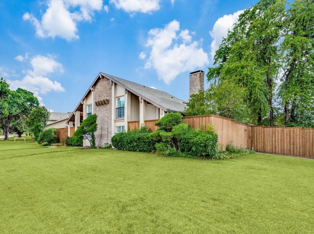 2647 Forest Grove Dr, Richardson, TX 75080