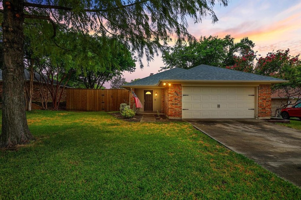 202 6th St, Prosper, TX 75078-2551