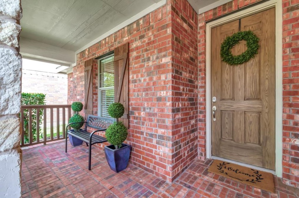 605 Kiowa Dr, Mckinney TX  75071-0494 exterior