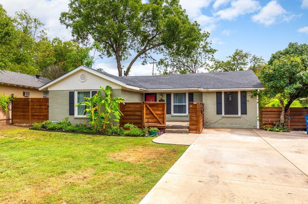 9312 Lenel Pl, Dallas, TX 75220-5023