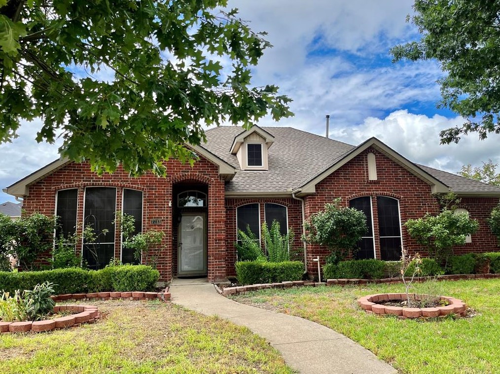 7313 Harbor Dr, Rowlett, TX 75088