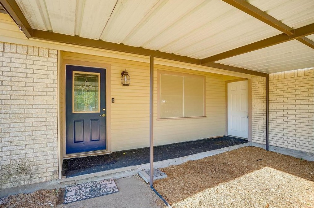 1904 11th St, Mineral Wells, TX 76067-6614