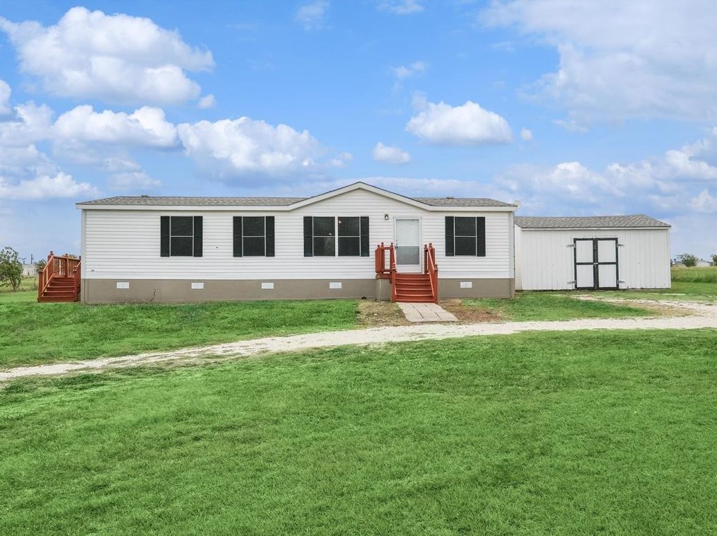 9212 Colorado St, Joshua, TX 76058-4234
