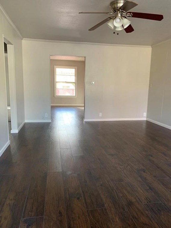 1506 W Hull St, Denison, TX 75020