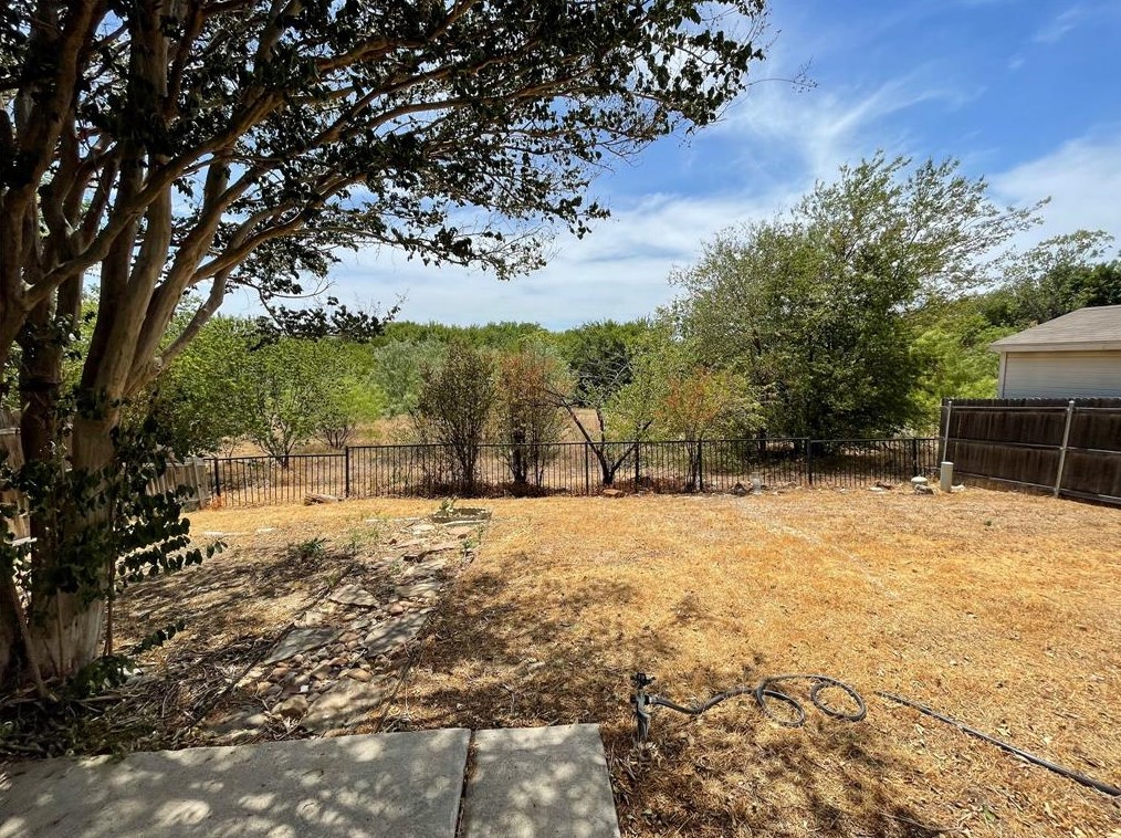 5429 Kingsknowe Pkwy, Fort Worth, TX 76135