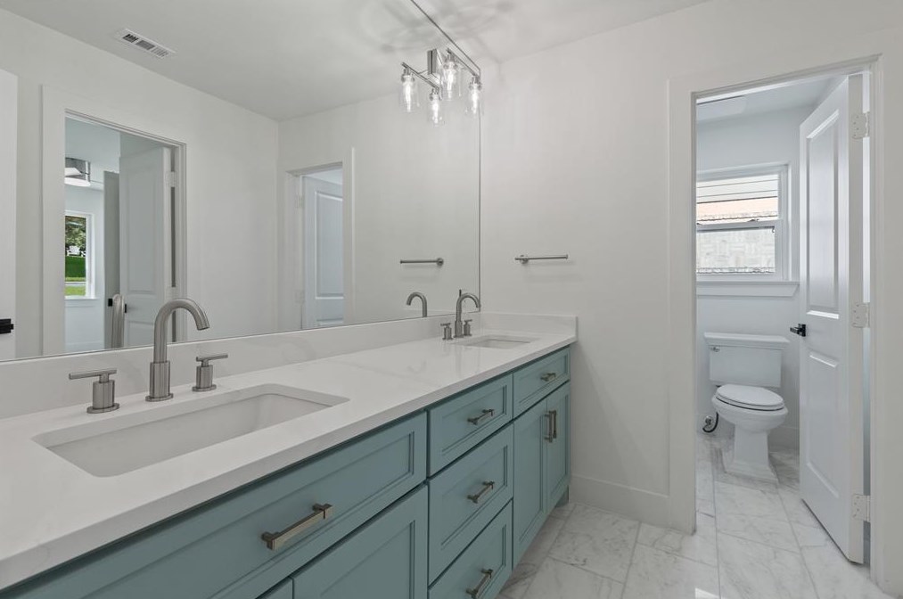 6905 Wabash Cir, Dallas TX 75214-3534 exterior