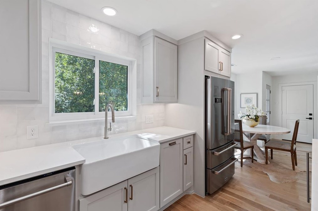 6905 Wabash Cir, Dallas TX 75214-3534 exterior