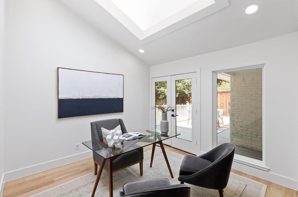 6905 Wabash Cir, Dallas TX 75214-3534 exterior