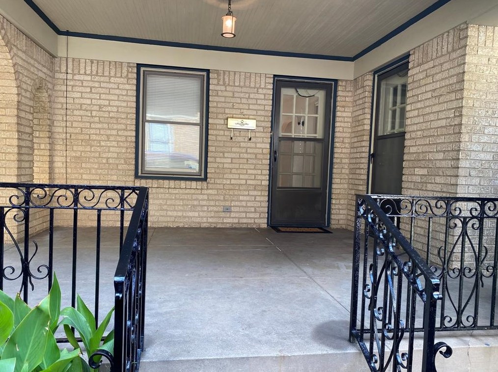 5611 Vanderbilt Ave, Dallas, TX 75206