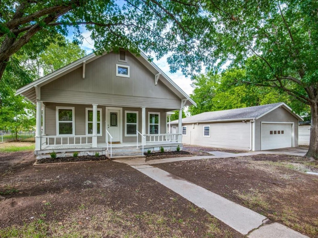 309 Wainwright St, Whitesboro, TX 76273-1632