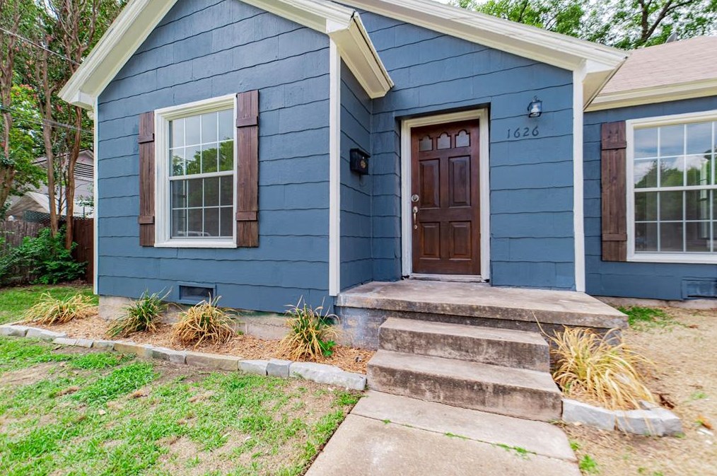 1626 Wharton St, Sherman, TX 75092-3506