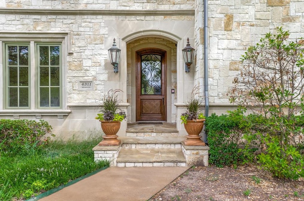4311 Brookview Dr, Dallas, TX 75220