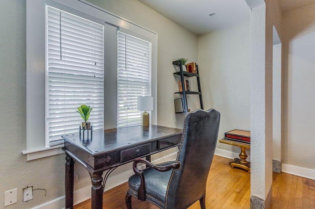 5307 Vickery Blvd, Dallas TX  75206-6228 exterior