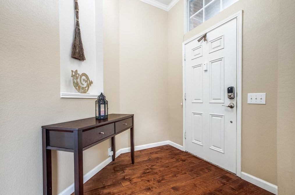 2213 Aberdeen Ave, Mckinney, TX 75070-9107