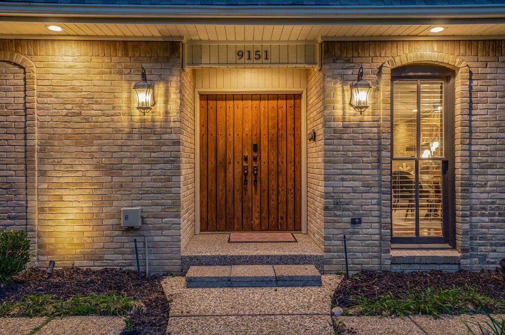 9151 Villa Park Cir, Dallas, TX 75225