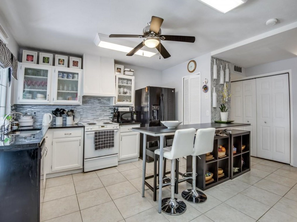1420 Vanderbilt Dr, Plano, TX 75023
