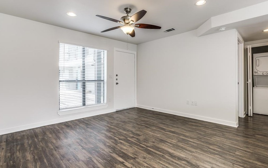 2106 Bennett Ave #206, Dallas, TX 75206
