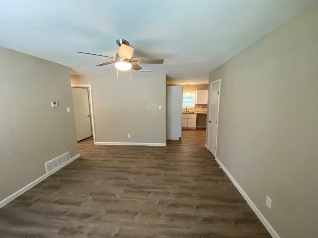 936 Bluewood Dr, Dallas, TX 75232