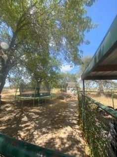 10158 Swafford Rd, Justin, TX 76247-2216
