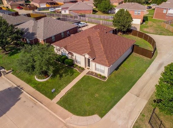 220 Buffalo Creek Dr, Desoto, TX 75115-5370