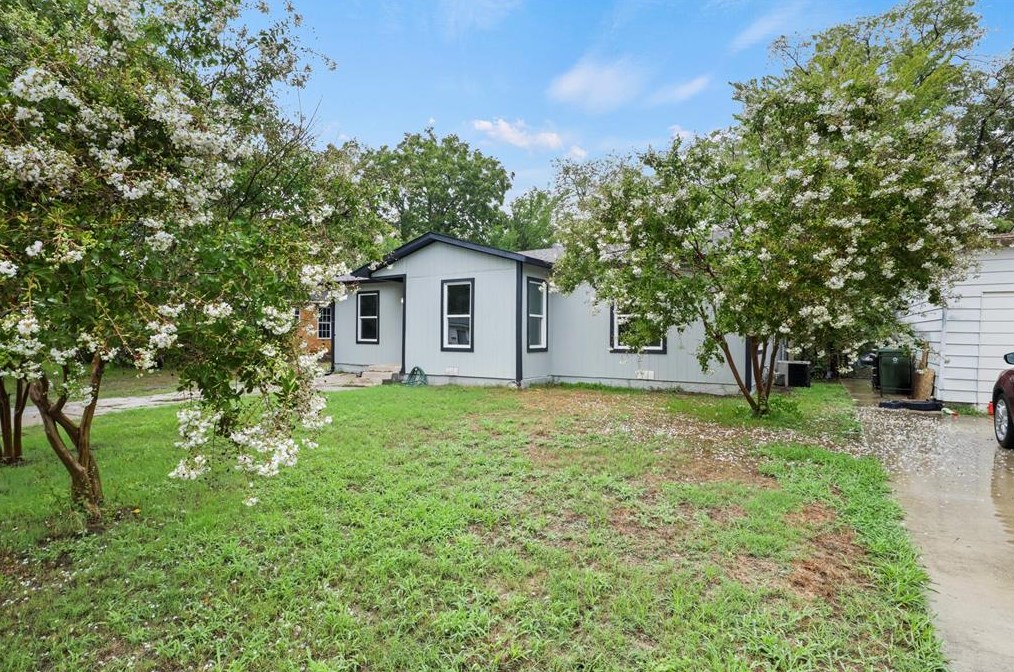6547 Jerrell St, Fort Worth, TX 76180
