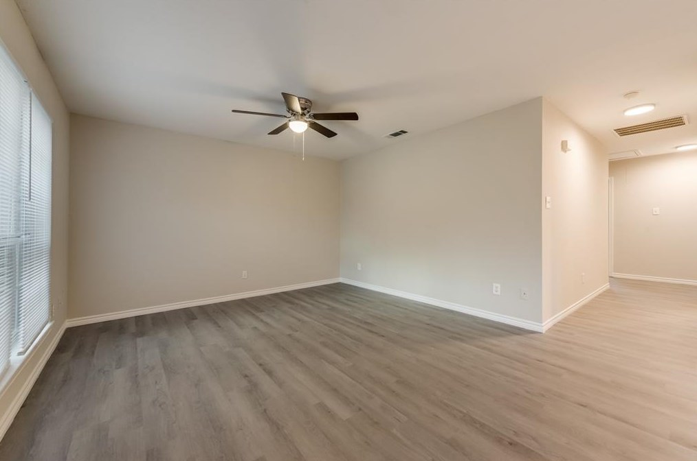 605 Franklin Ave, Pottsboro, TX 75076