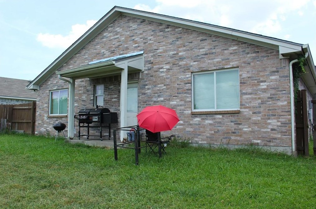 1710 Manor Garden Curv, Greenville, TX 75401