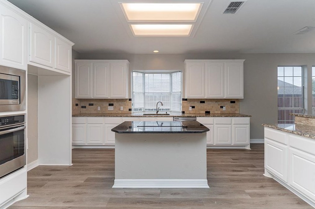 8112 Sunscape Ln, Fort Worth, TX 76123