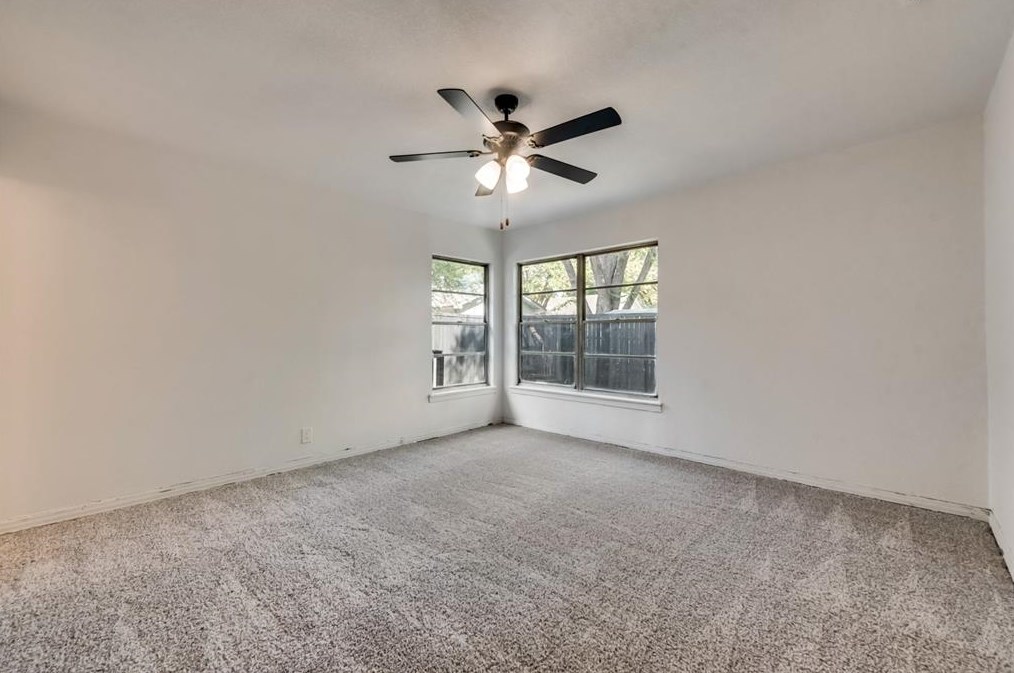 419 Gross St, Mesquite TX 75149-4022 exterior