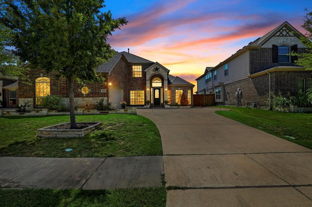 2927 Almansa, Grand Prairie, TX 75054-6519