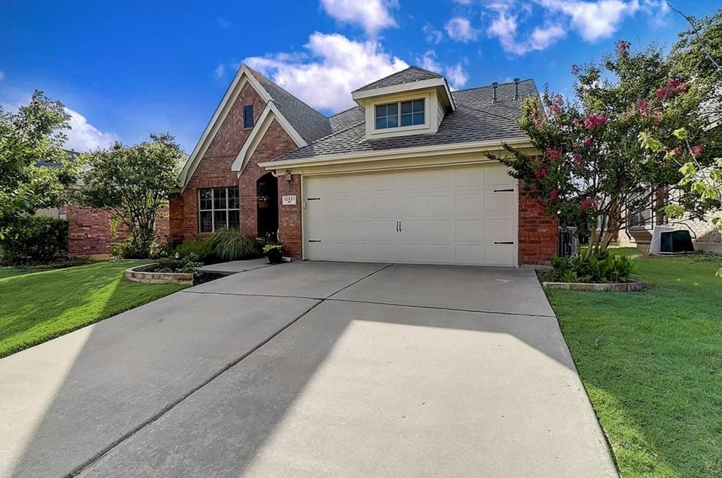 12521 Lizzie Pl, Keller, TX 76244