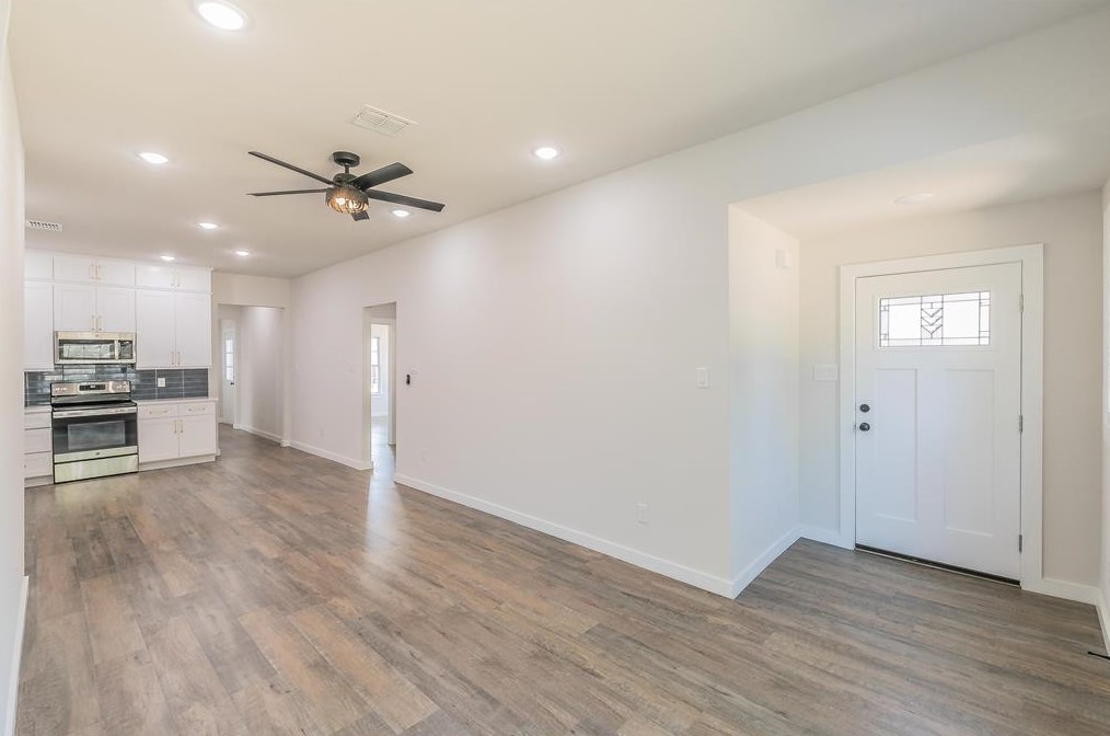 718 Rosemont Ave, Dallas TX  75208-5844 exterior