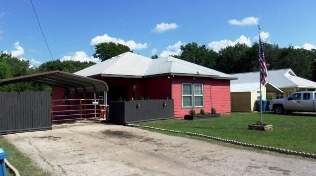 106 Callie Ln, Gun Barrel City, TX 75156-5289