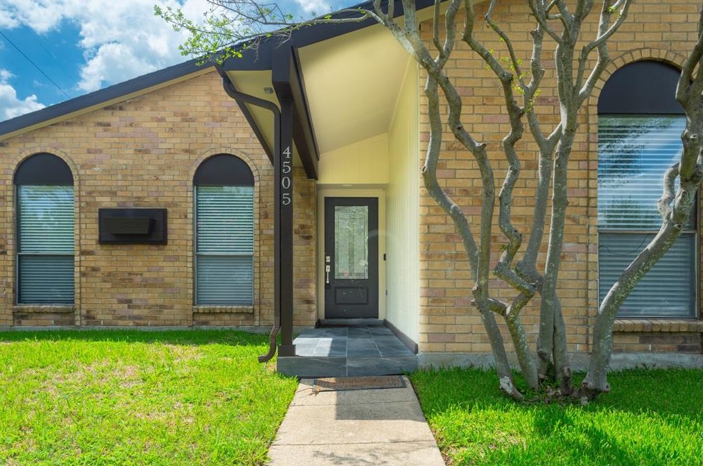 4505 Las Hadas, Mesquite, TX 75150