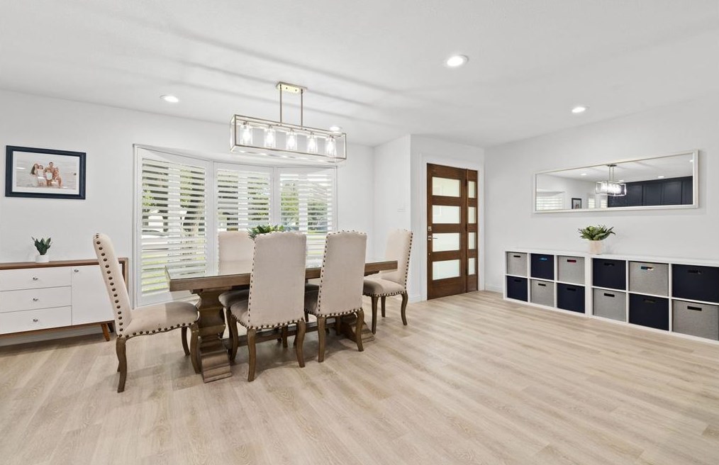 4828 Thunder Rd, Dallas TX  75244-6541 exterior