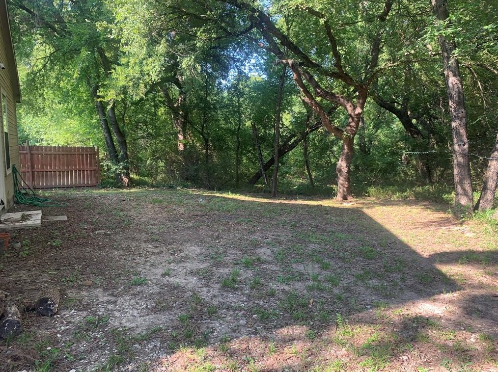 945 N Montgomery St, Sherman, TX 75090