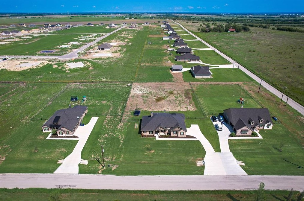 3846 View Rd, Sanger, TX 76266-3073