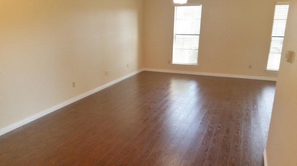 208 Cole St, Garland, TX 75040