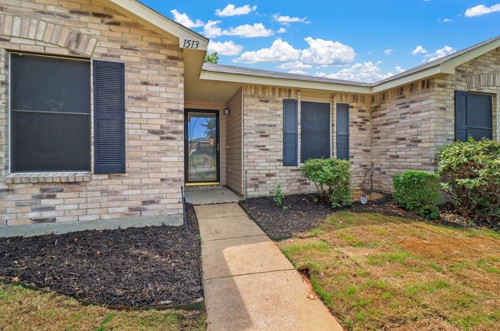 1513 Greenbrook Dr, Rockwall, TX 75032