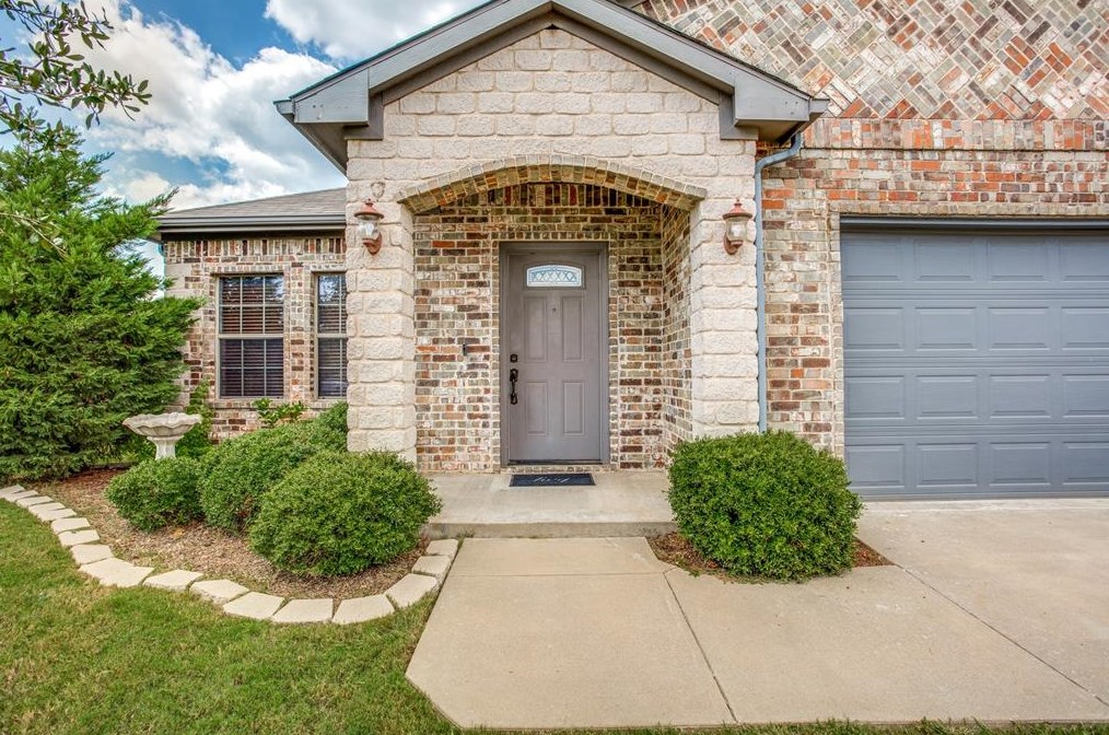 47 Kramer Ln, Sanger, TX 76266-5782