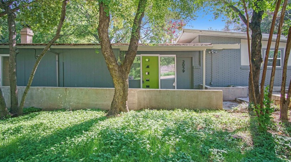 2059 Dorothy Ln, Fort Worth, TX 76107
