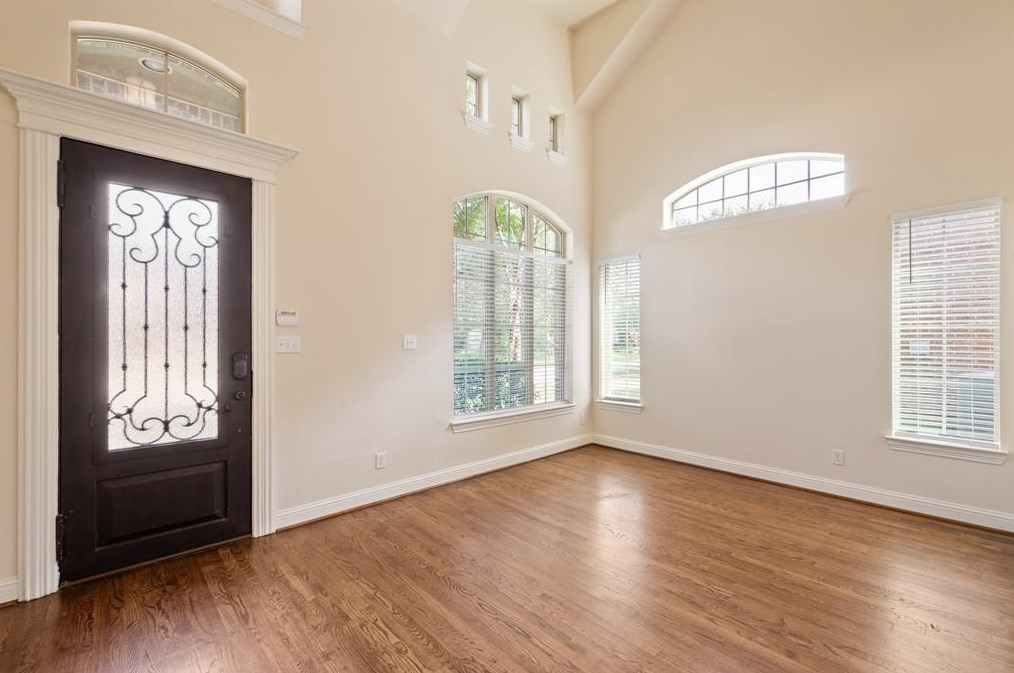 4081 Water Park Cir, Midlothian, TX 76063