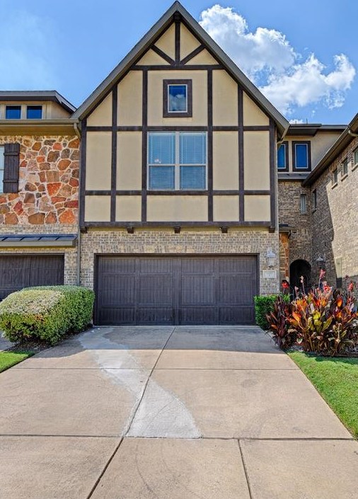 1603 Brook Glen Dr, Euless, TX 76039
